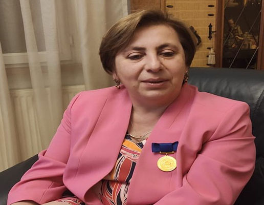 Manana Khachidze - Best Female Scientist